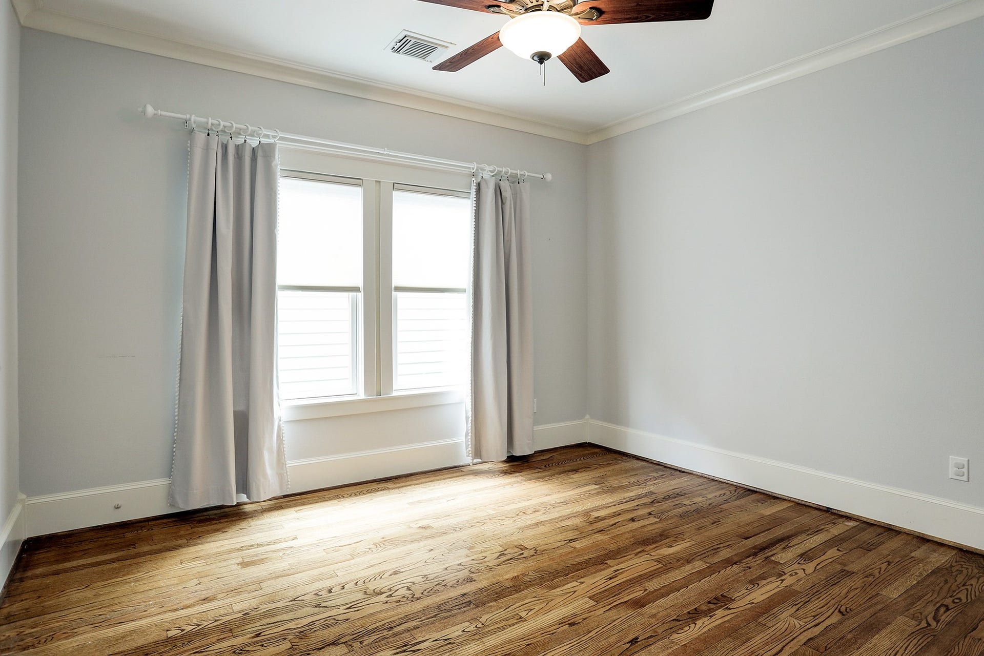 628 W 17th Street, Houston, TX 77008 628 W 17th Street, Houston, TX 77008