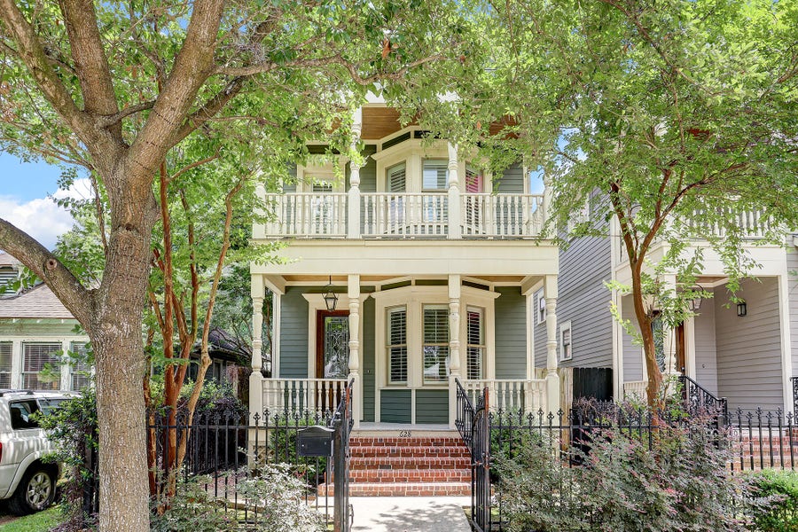 Property photo for 628 W 17th Street, Houston, TX