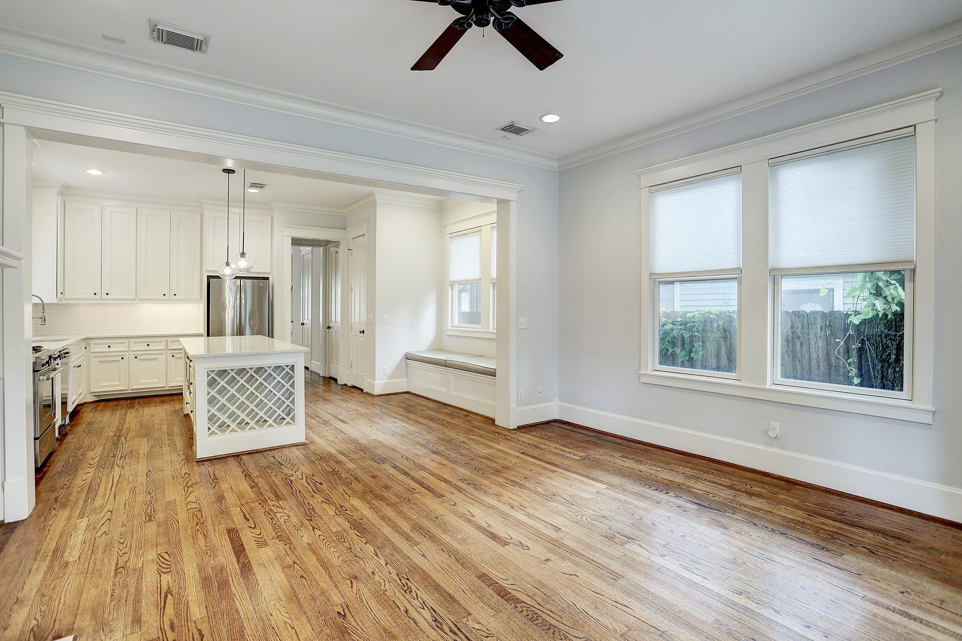 628 W 17th Street, Houston, TX 77008 628 W 17th Street, Houston, TX 77008