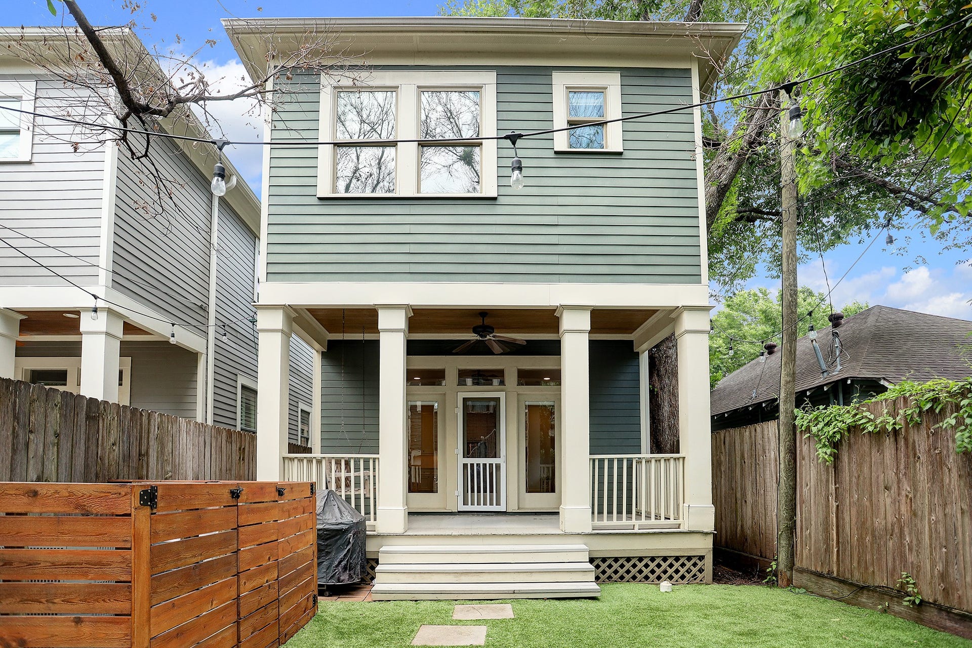 628 W 17th Street, Houston, TX 77008 628 W 17th Street, Houston, TX 77008