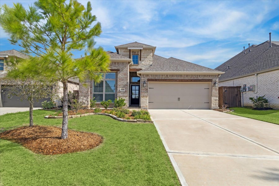 Property photo for 16326 Silver Emperor Street, Humble, TX