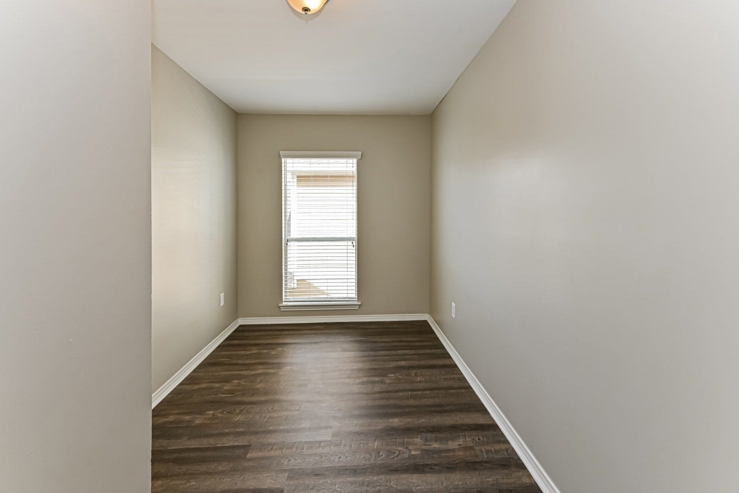 1403 W 26th Street, Houston, TX 77008 1403 W 26th Street, Houston, TX 77008