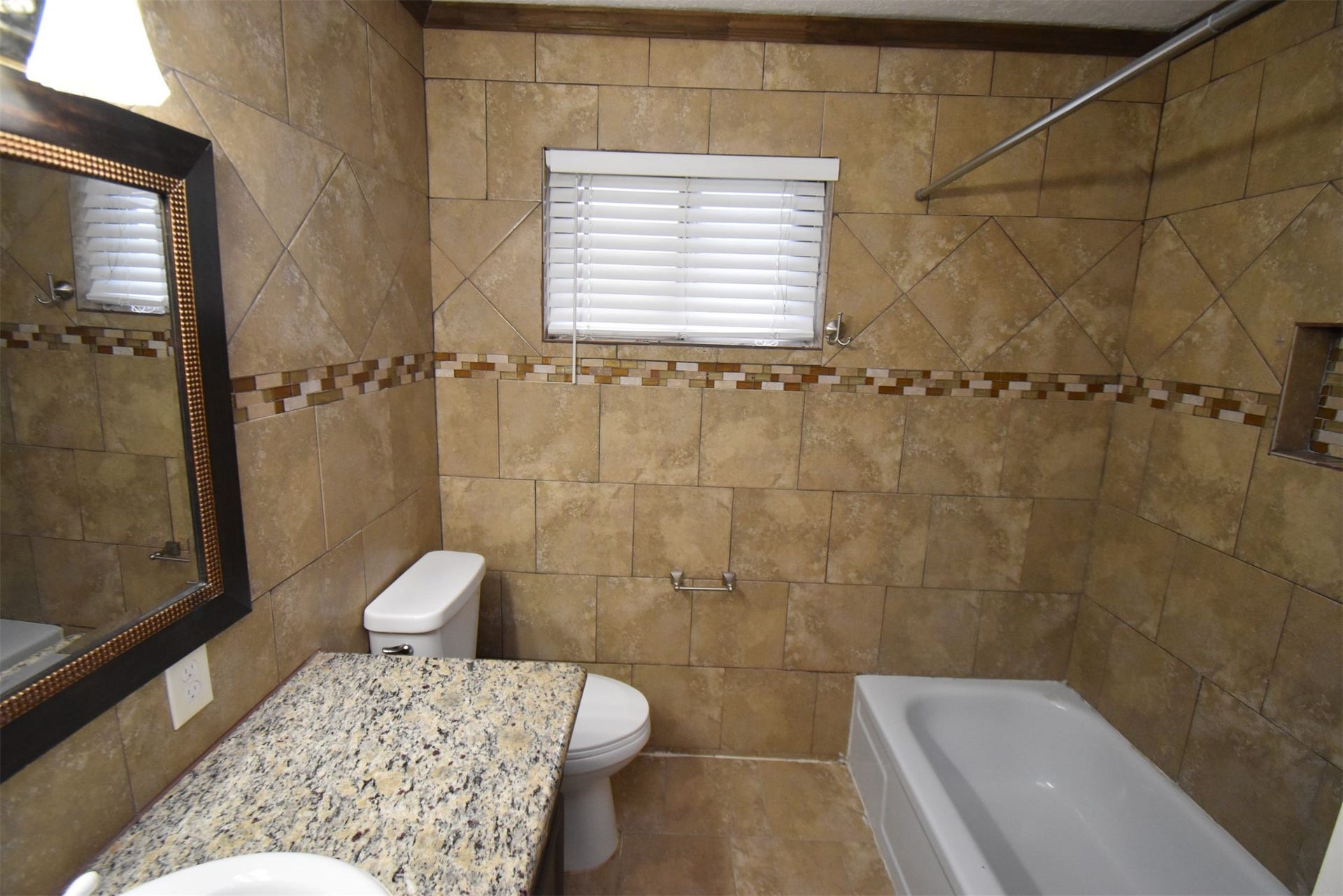 429 Sunset Drive, Dickinson, TX 77539 429 Sunset Drive, Dickinson, TX 77539