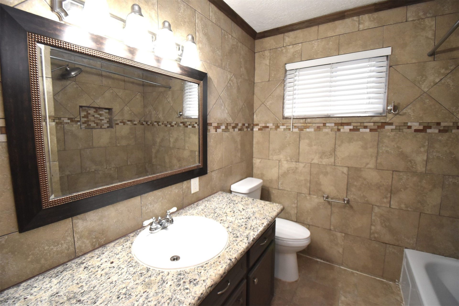 429 Sunset Drive, Dickinson, TX 77539 429 Sunset Drive, Dickinson, TX 77539