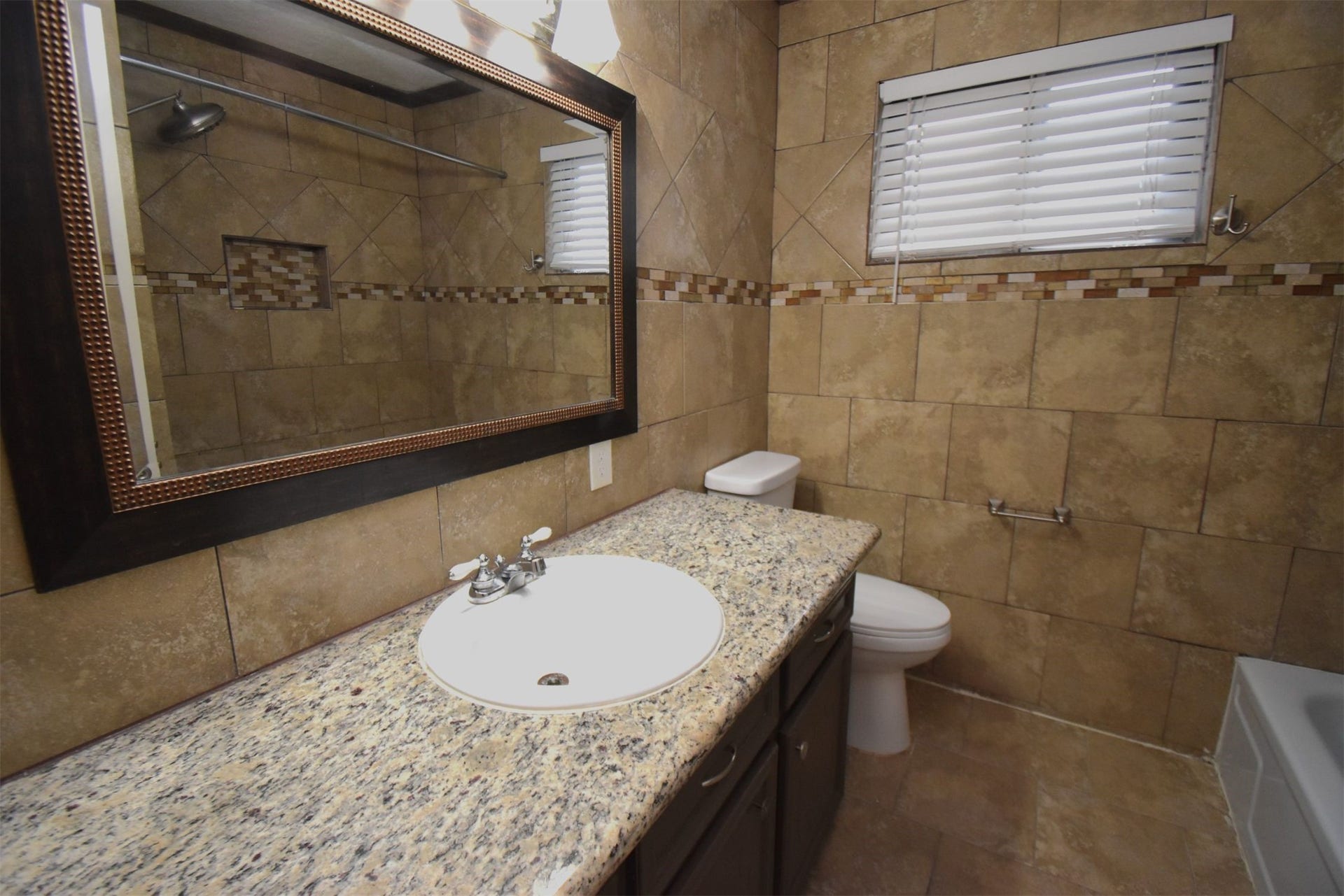 429 Sunset Drive, Dickinson, TX 77539 429 Sunset Drive, Dickinson, TX 77539