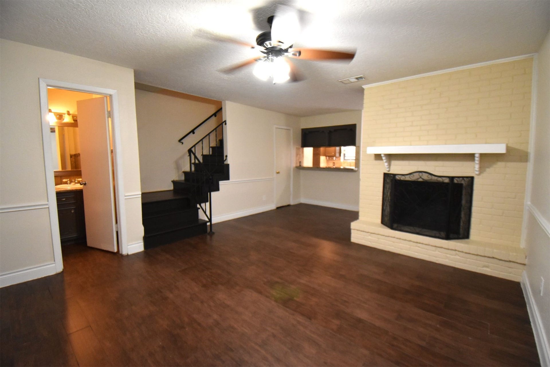 429 Sunset Drive, Dickinson, TX 77539 429 Sunset Drive, Dickinson, TX 77539