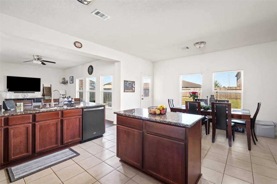 Property photo for 2011 Beach Bluff Road, Rosenberg, TX