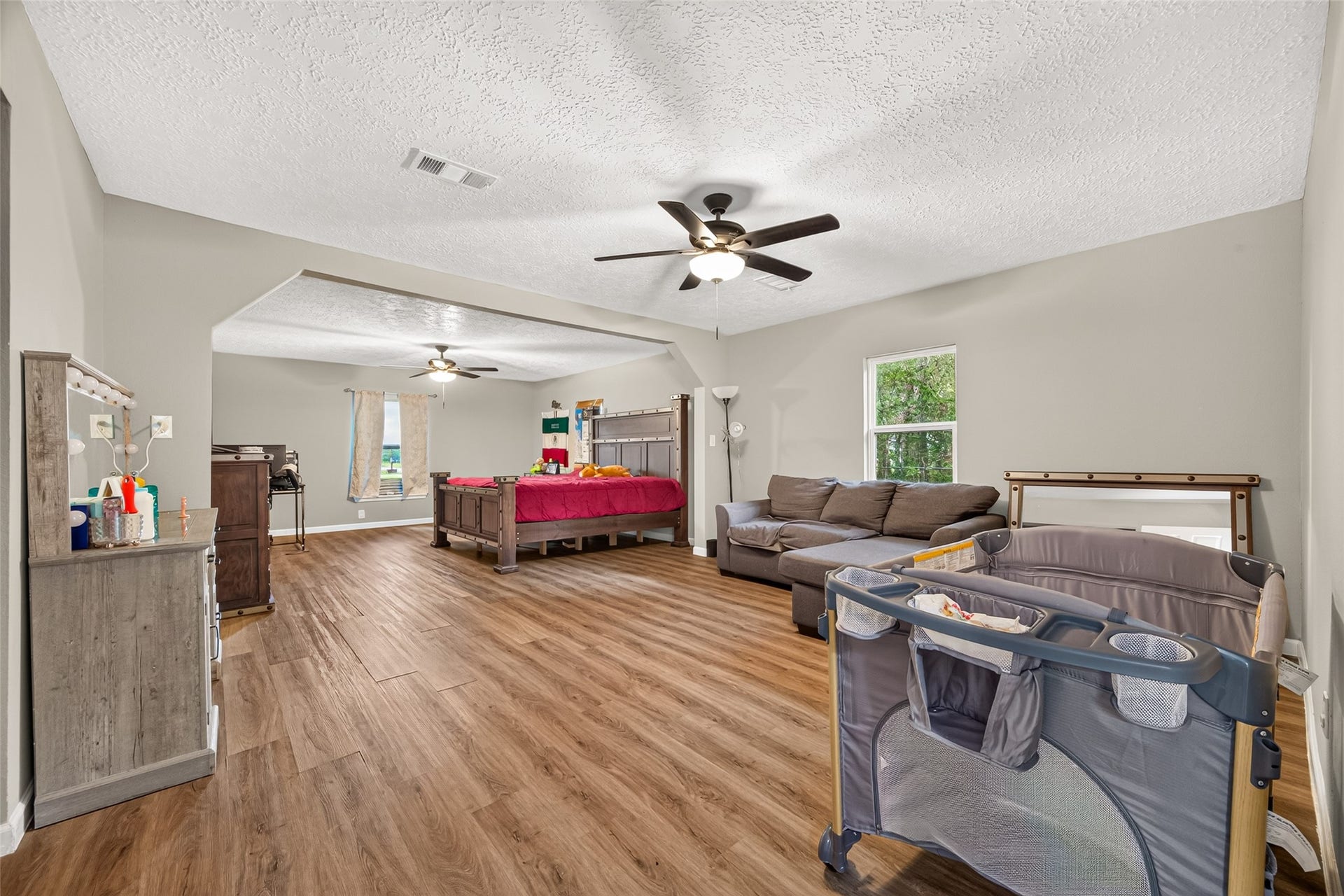 17073 Oak Grove Ln, New Caney, TX 77357 17073 Oak Grove Ln, New Caney, TX 77357