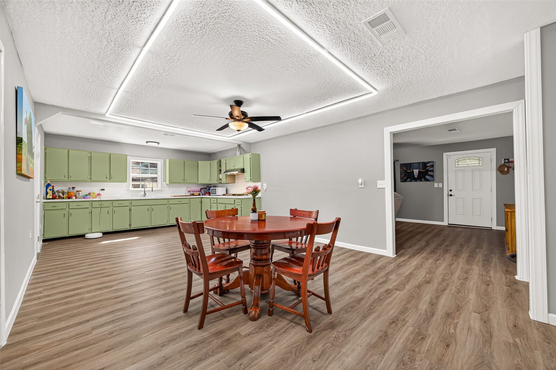 17073 Oak Grove Ln, New Caney, TX 77357 17073 Oak Grove Ln, New Caney, TX 77357