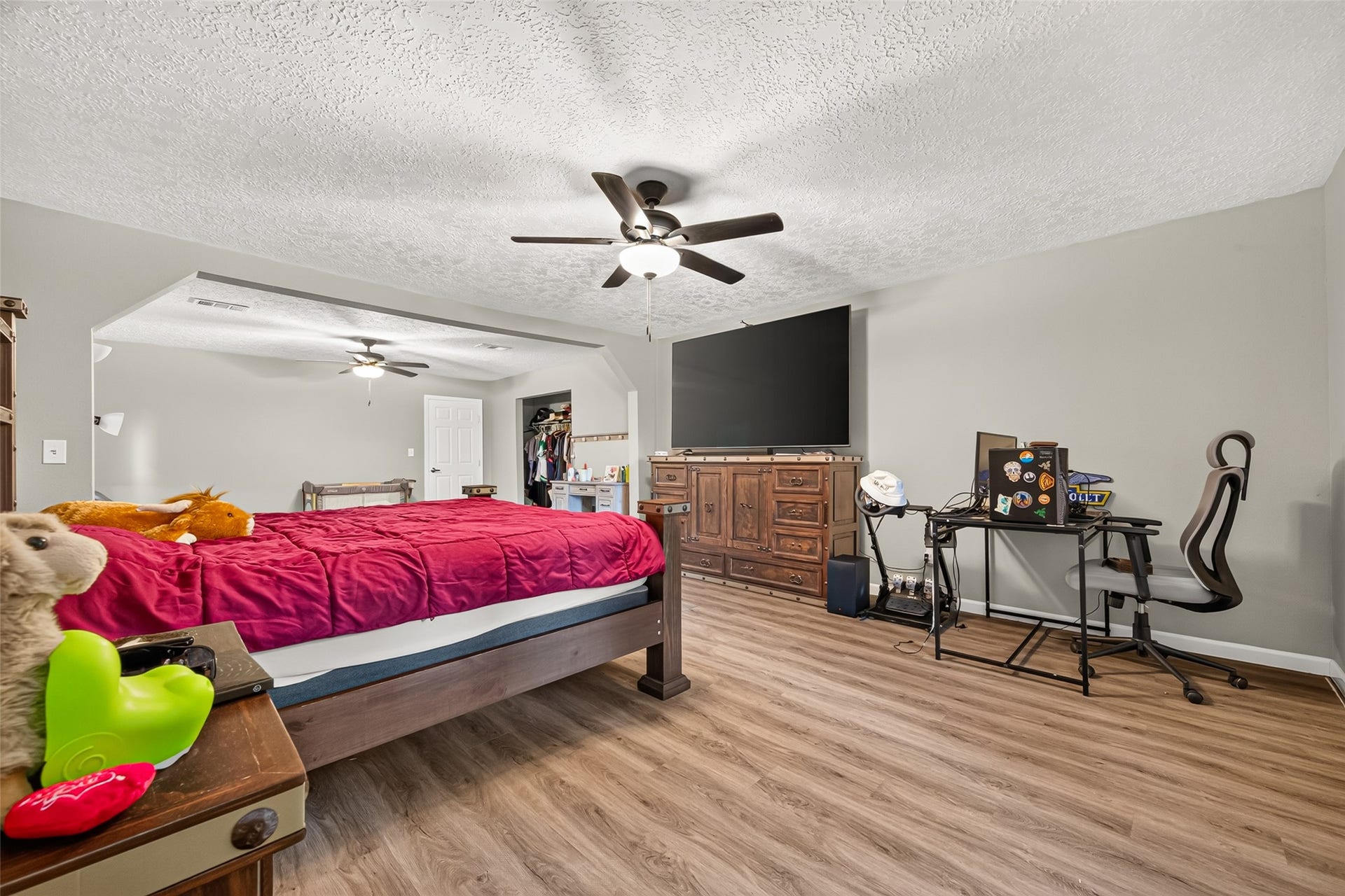 17073 Oak Grove Ln, New Caney, TX 77357 17073 Oak Grove Ln, New Caney, TX 77357