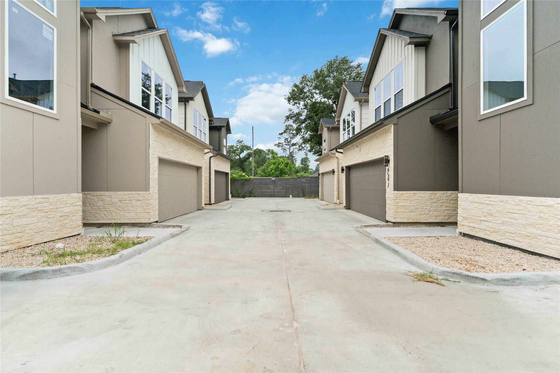 6539 Sealey Street, Houston, TX 77091