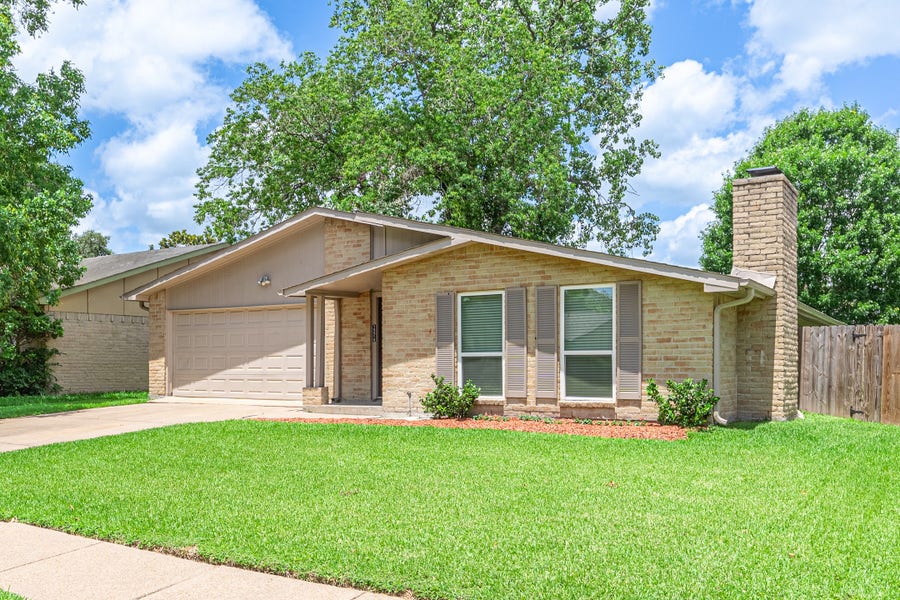 Property photo for 15510 Sierra Valle Drive, Houston, TX