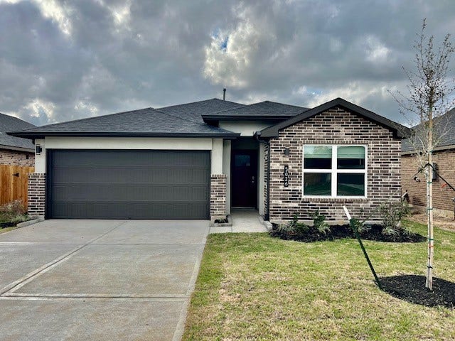 Property photo for 5026 Pine Haven Lane Lane, Fresno, TX