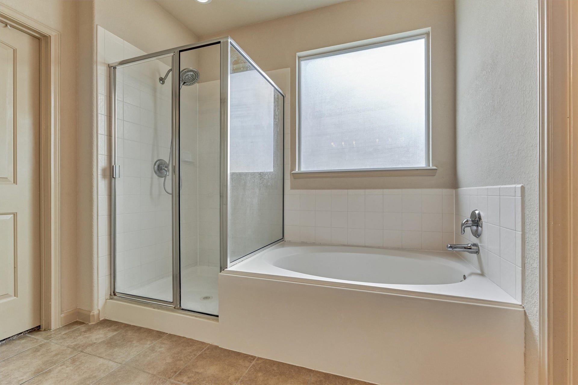 8707 Auburn Mane Drive, Tomball, TX 77375 8707 Auburn Mane Drive, Tomball, TX 77375