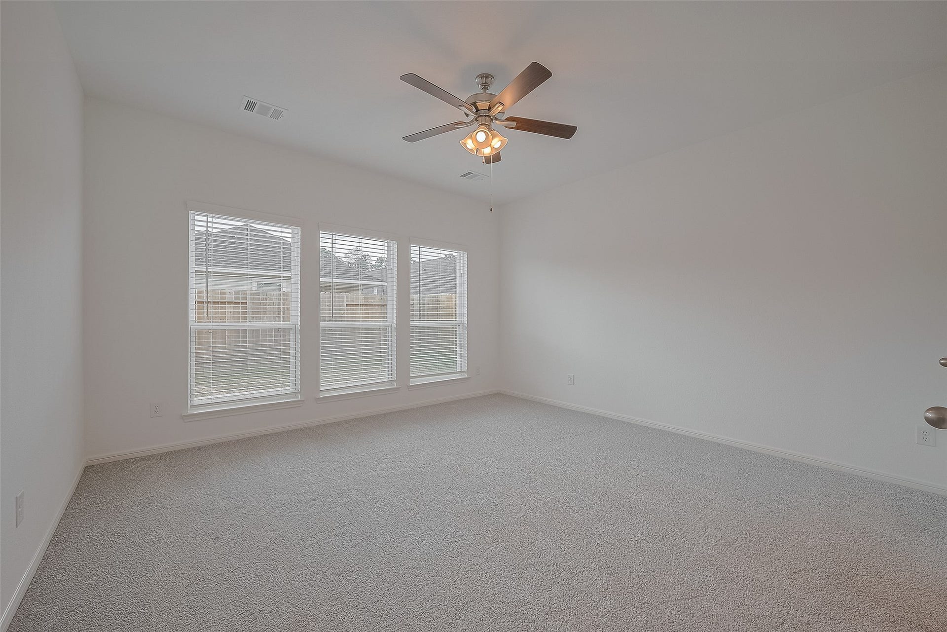 20847 Attalos Stoa Road, Crosby, TX 77532 20847 Attalos Stoa Road, Crosby, TX 77532