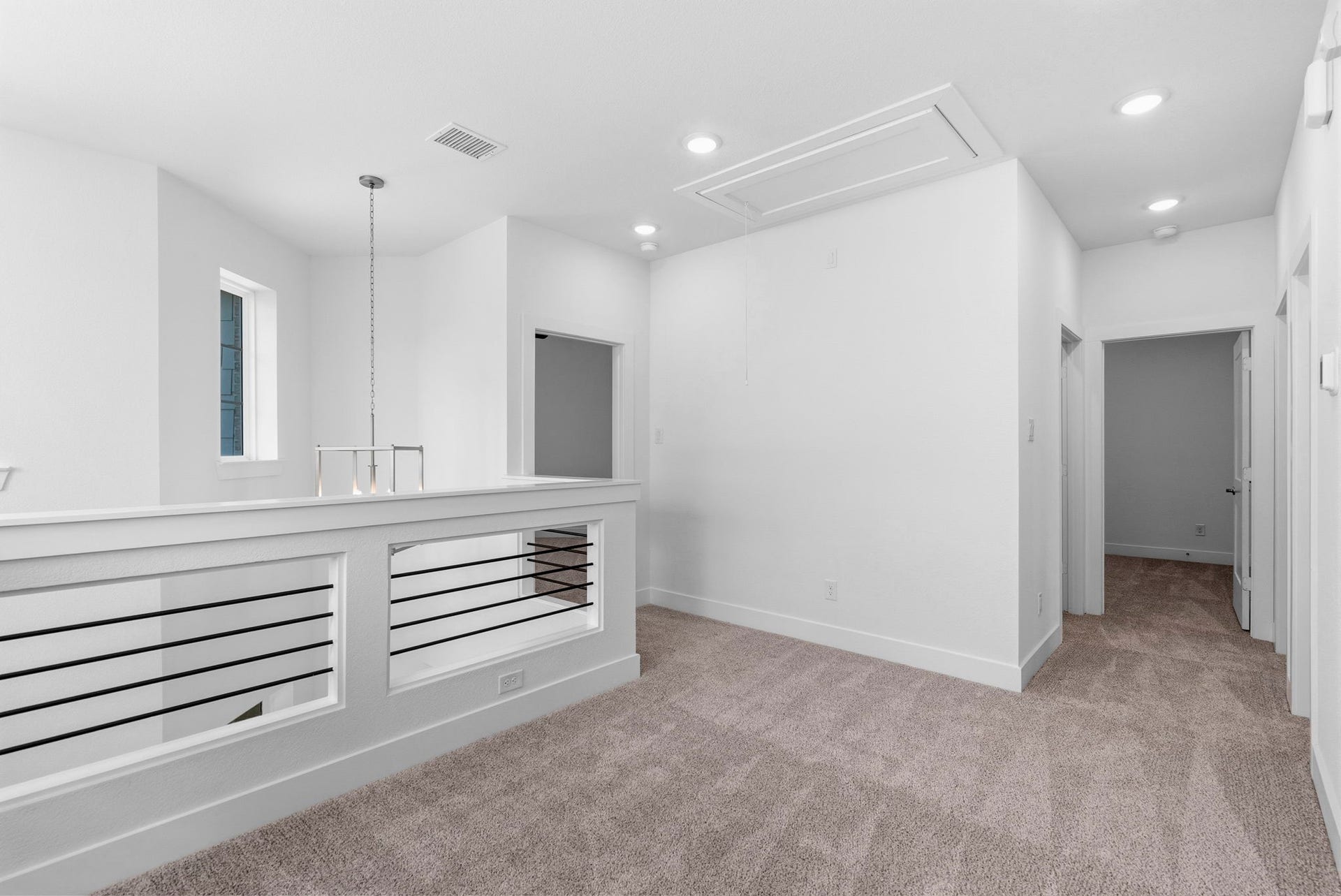 Photos are REPRESENTATIVE of the home /floor plan and are NOT of the actual home.  Selections, features, and room options vary.