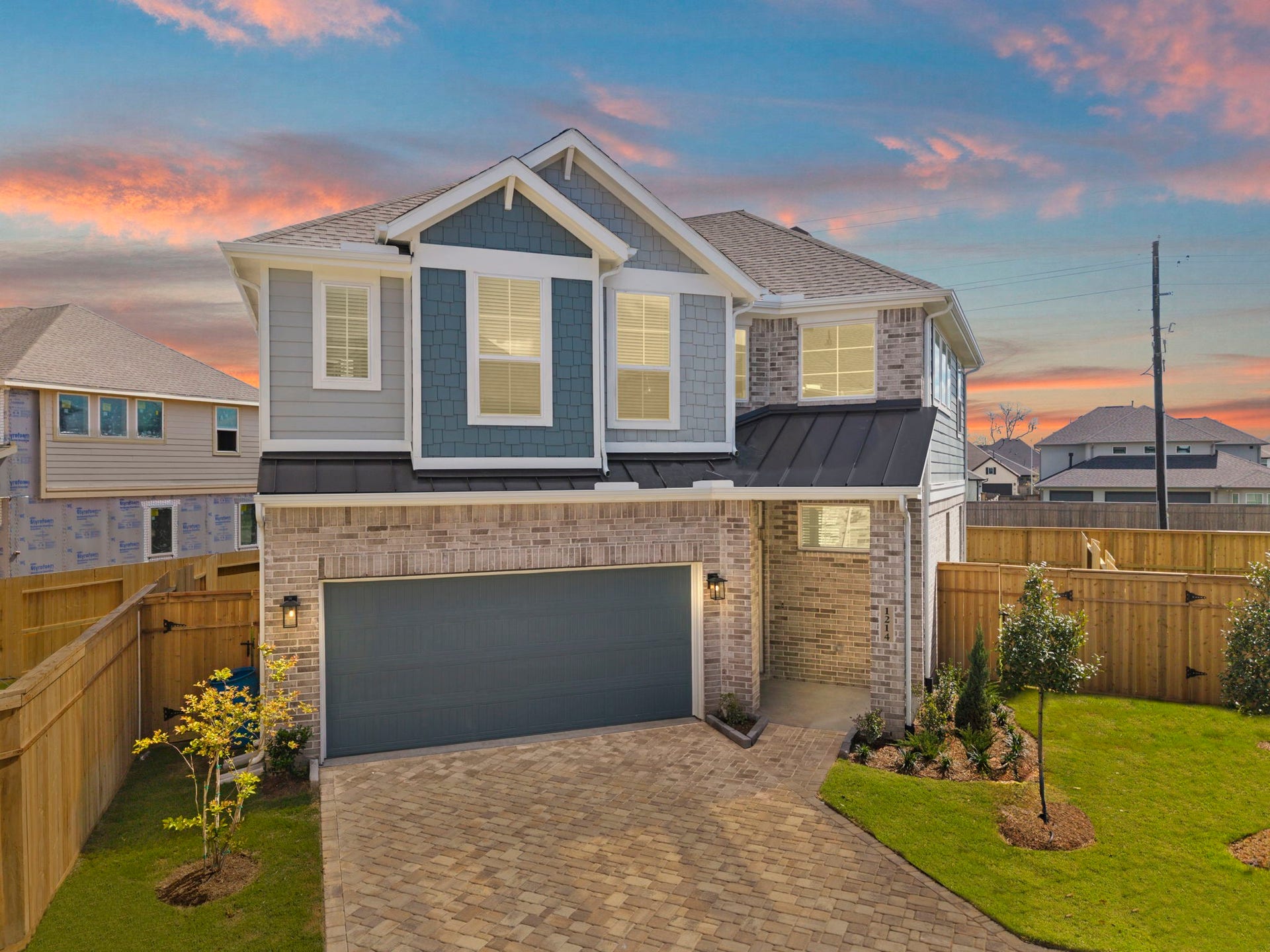 Photos are REPRESENTATIVE of the home /floor plan and are NOT of the actual home.  Selections, features, and room options vary.