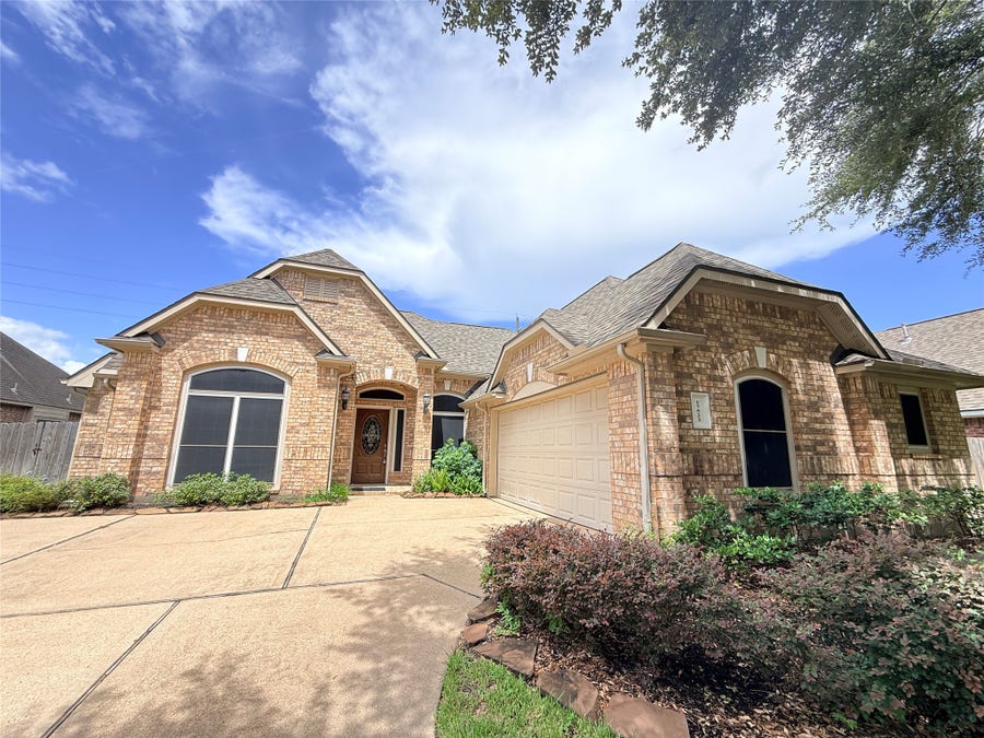 Property photo for 17523 Laguna Trail Drive, Houston, TX