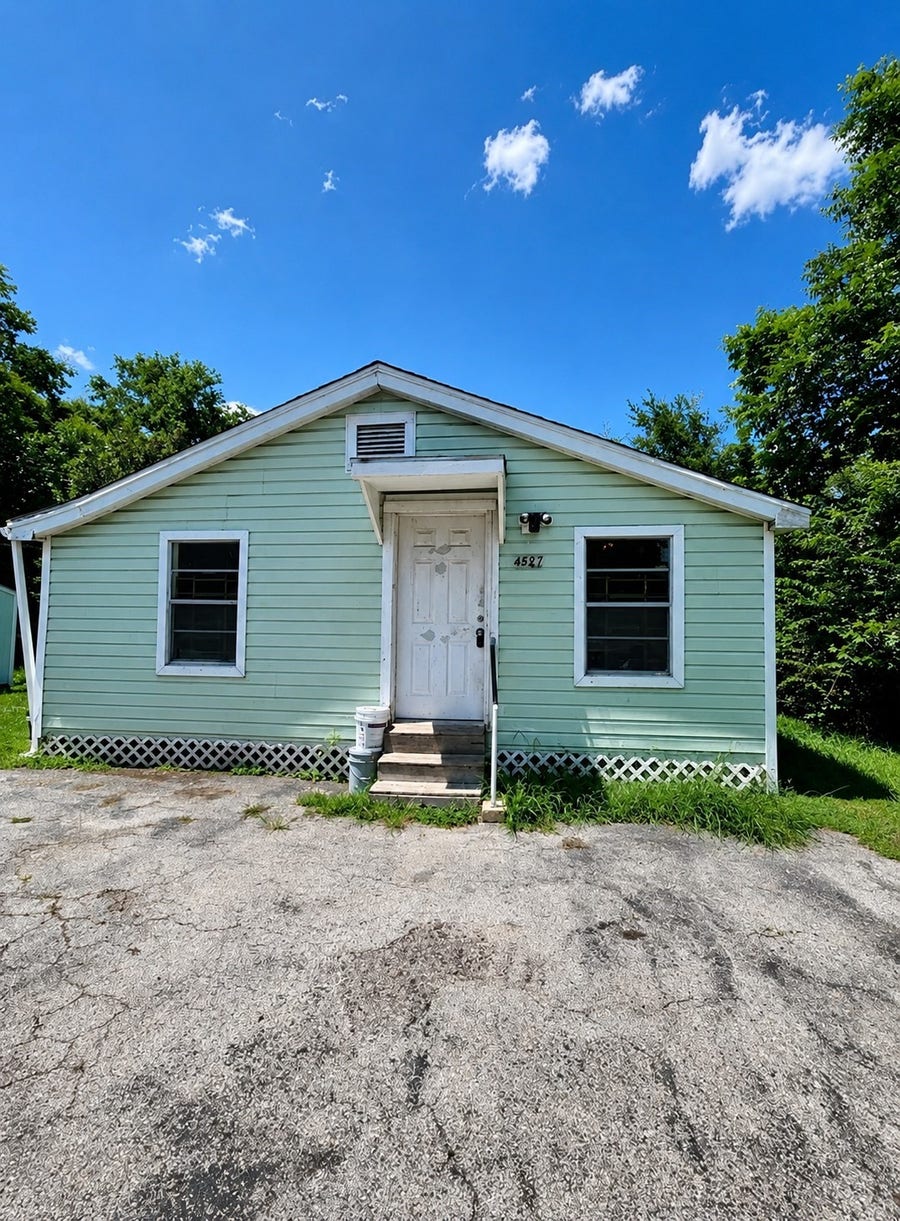 Property photo for 4827 Shreveport Boulevard, Houston, TX