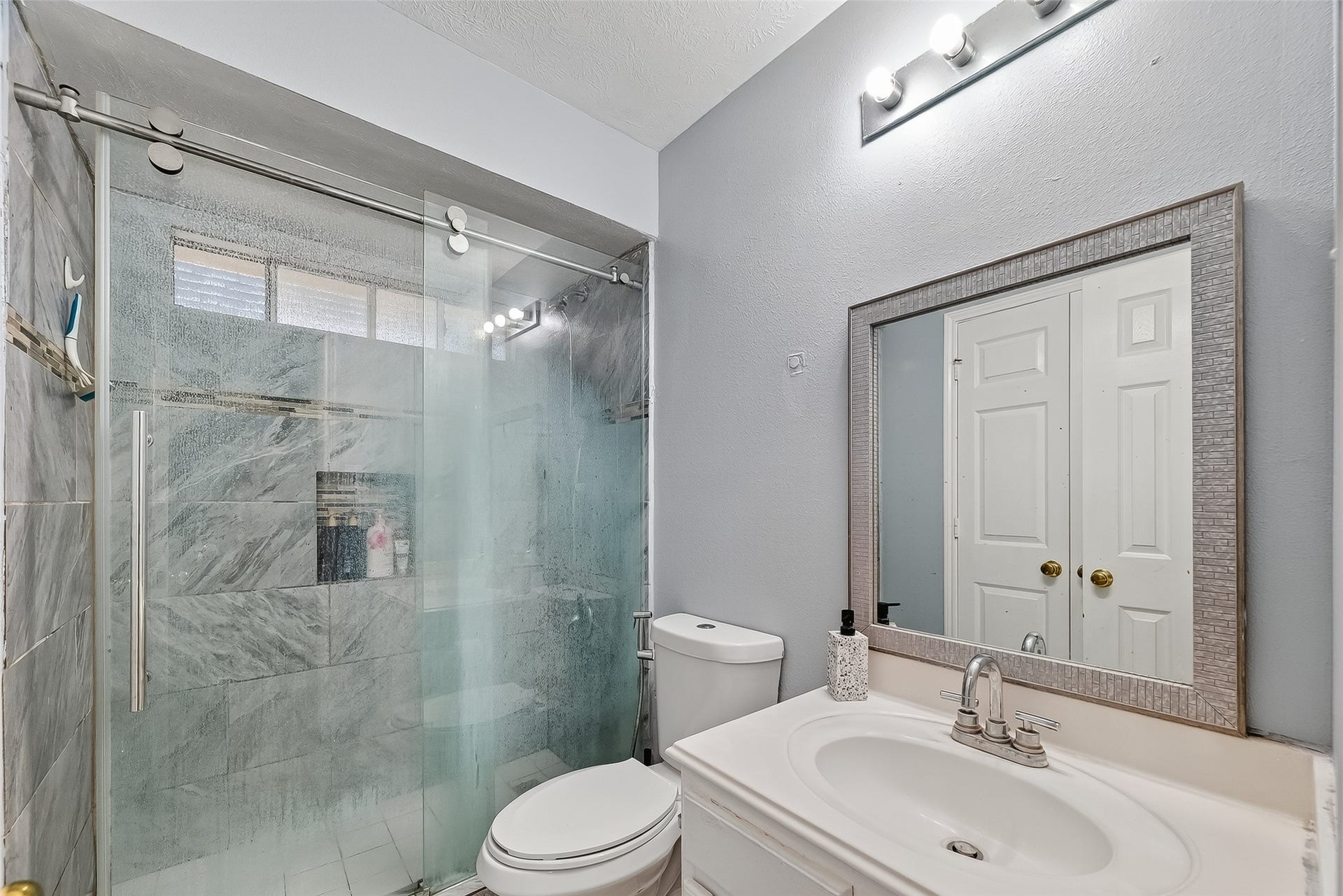 15527 Seminole Canyon Drive, Sugar Land, TX 77498 15527 Seminole Canyon Drive, Sugar Land, TX 77498