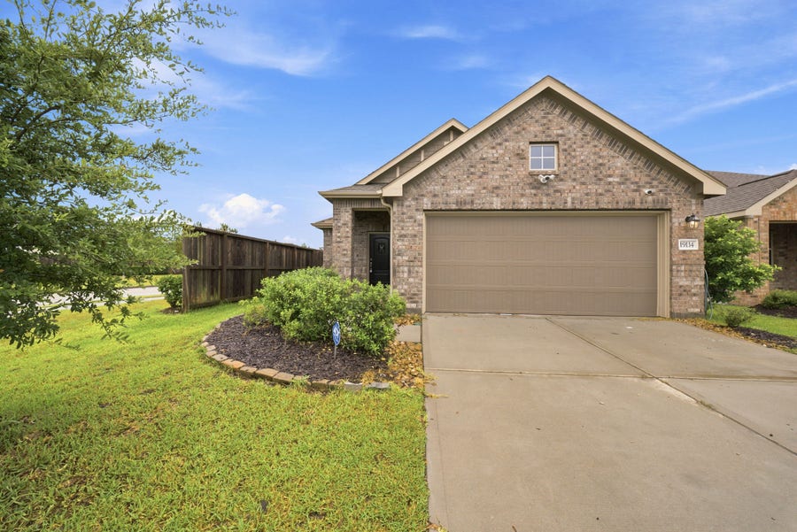 Property photo for 19114 Sangro Drive, New Caney, TX