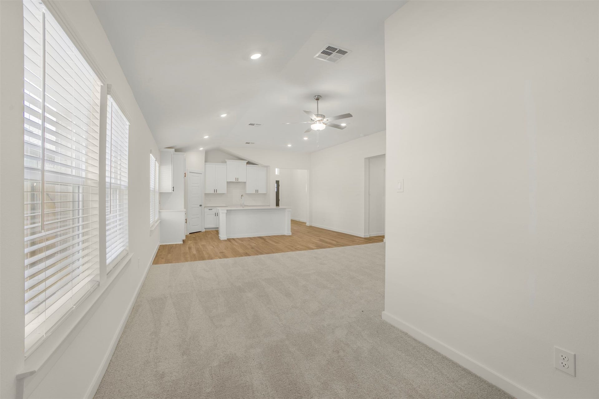 3126 Emerald Hills Drive, Angleton, TX 77515 3126 Emerald Hills Drive, Angleton, TX 77515