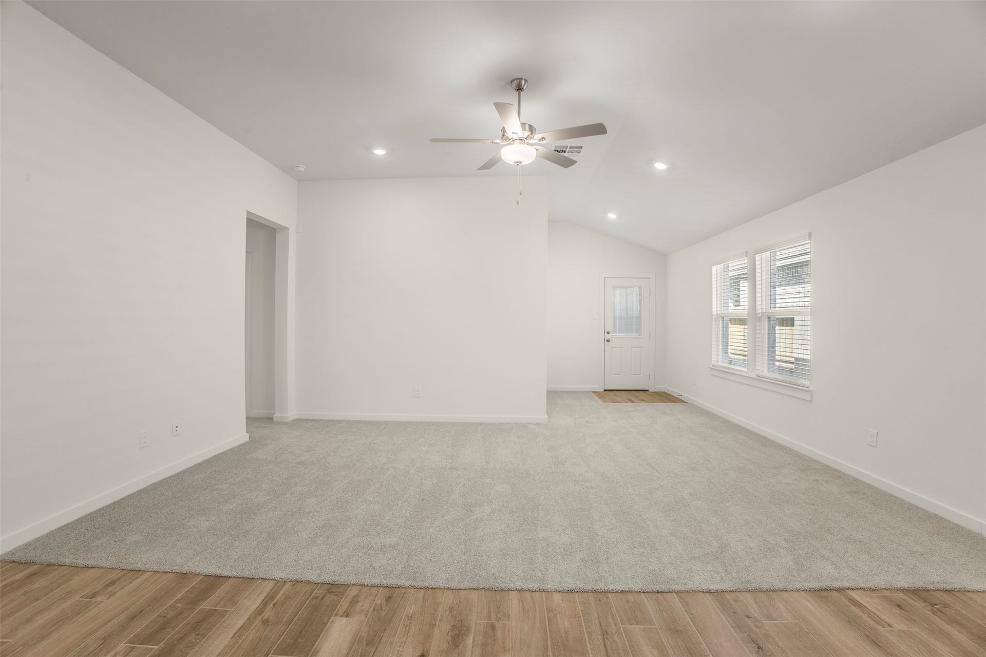 3126 Emerald Hills Drive, Angleton, TX 77515 3126 Emerald Hills Drive, Angleton, TX 77515