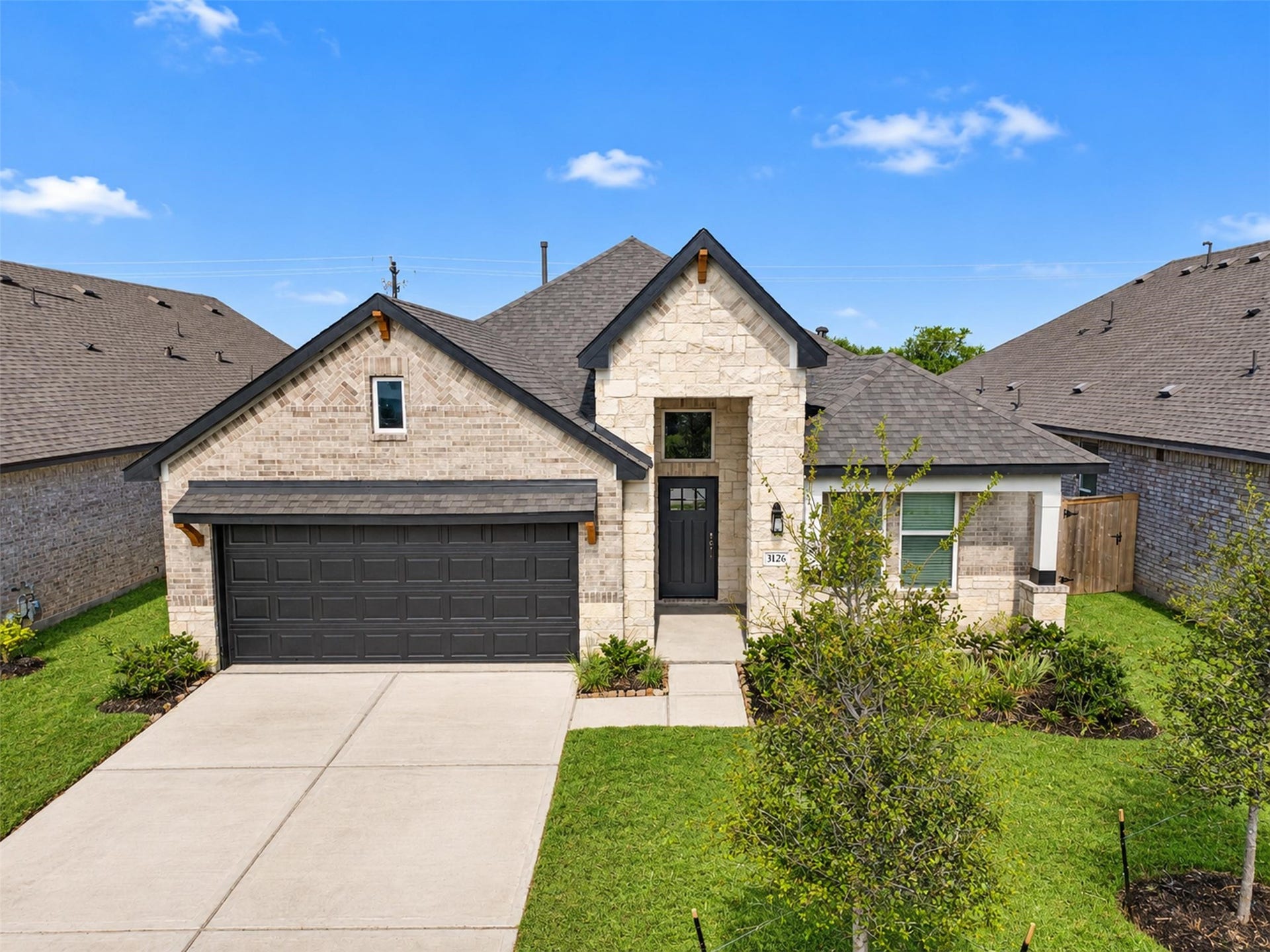 3126 Emerald Hills Drive, Angleton, TX 77515 3126 Emerald Hills Drive, Angleton, TX 77515