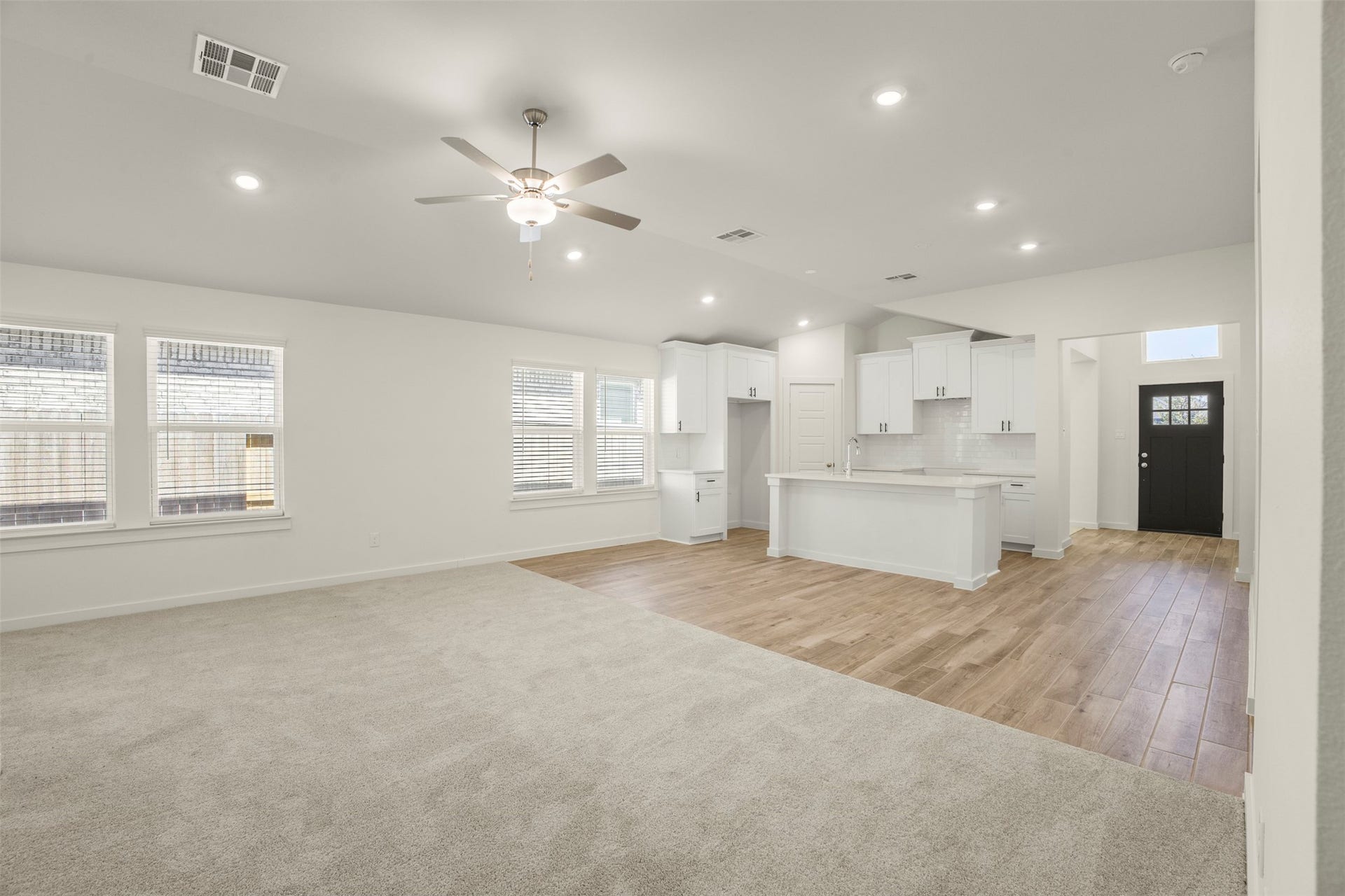 3126 Emerald Hills Drive, Angleton, TX 77515 3126 Emerald Hills Drive, Angleton, TX 77515