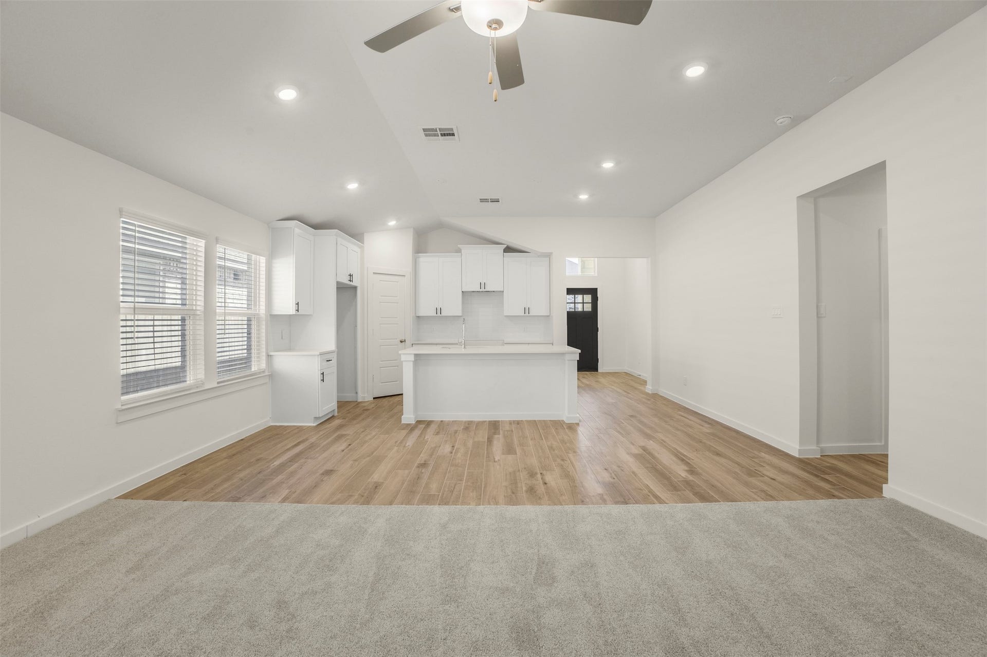 3126 Emerald Hills Drive, Angleton, TX 77515 3126 Emerald Hills Drive, Angleton, TX 77515