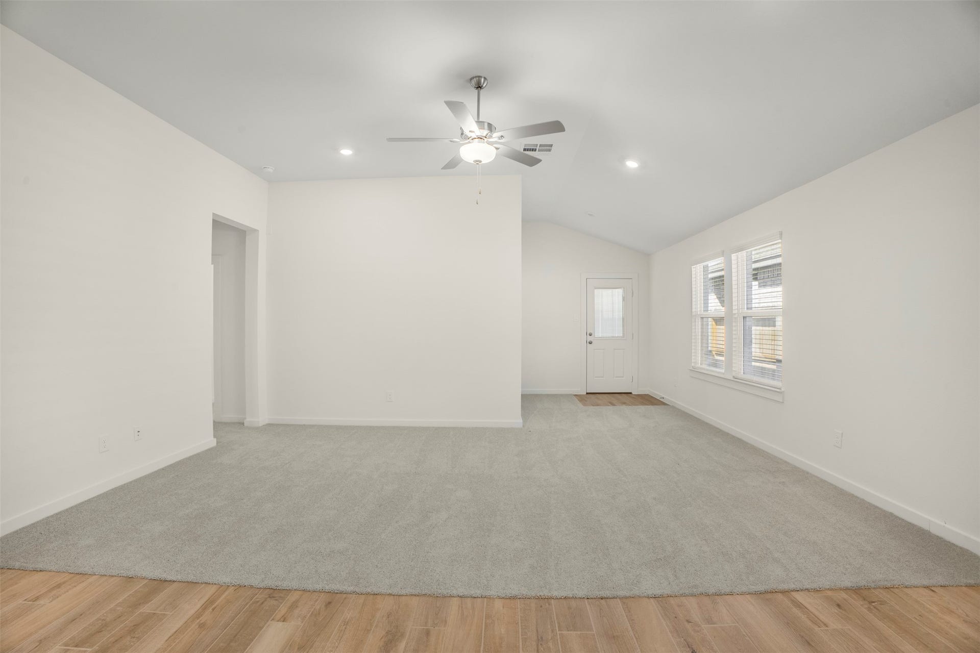 3126 Emerald Hills Drive, Angleton, TX 77515 3126 Emerald Hills Drive, Angleton, TX 77515