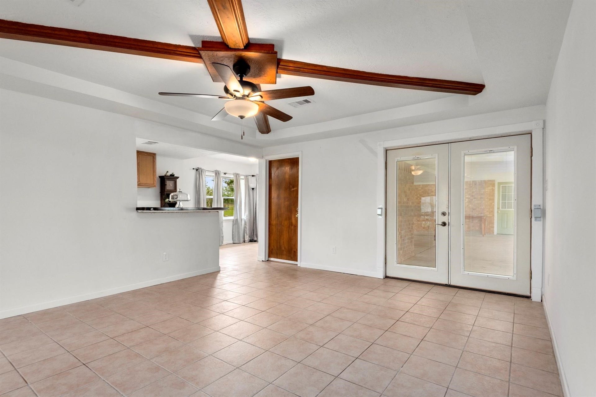 318 County Road 296d, Alvin, TX 77511 318 County Road 296d, Alvin, TX 77511