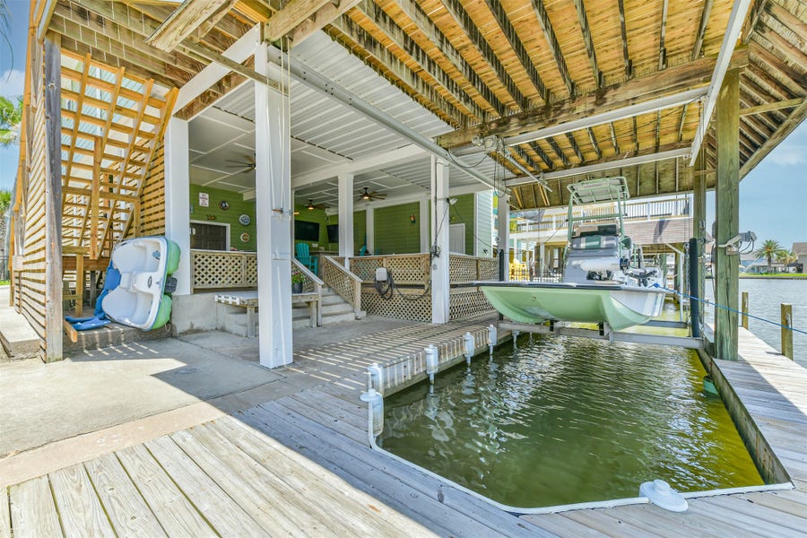 Property photo for 1823 Tiki Drive, Galveston, TX