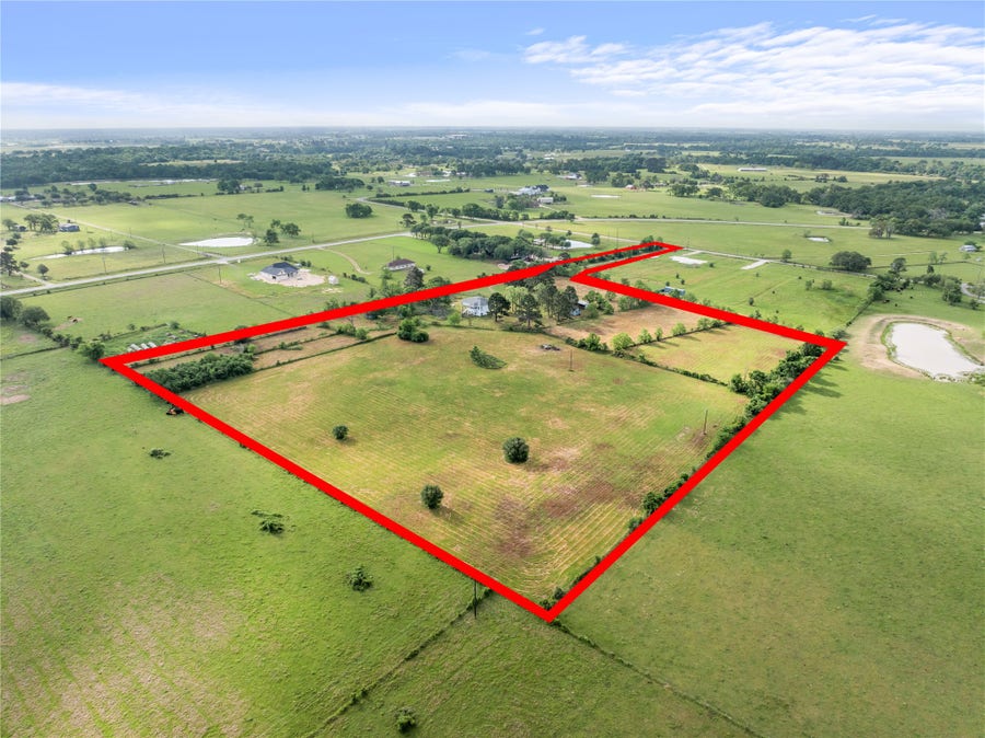 Property photo for 36622 Tompkins Road, Hempstead, TX