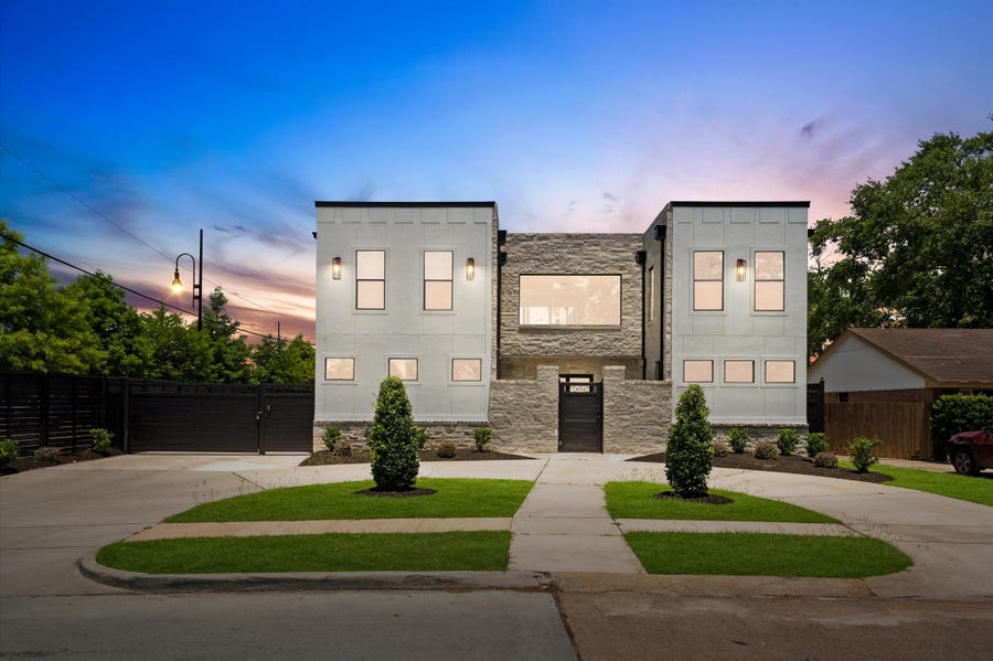 Property photo for 10070 Cedardale Drive, Houston, TX