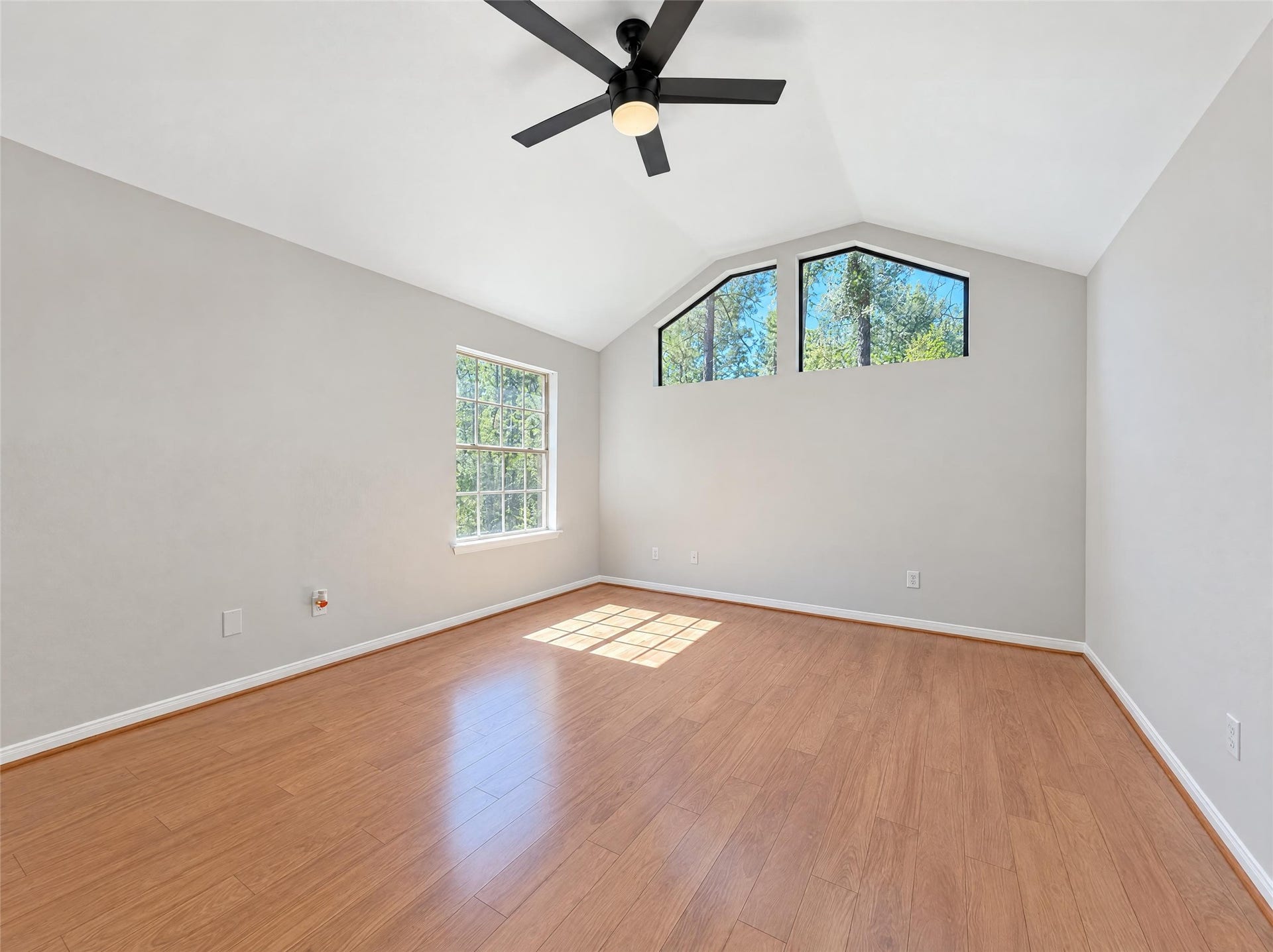 51 N Wilde Yaupon, Spring, TX 77381