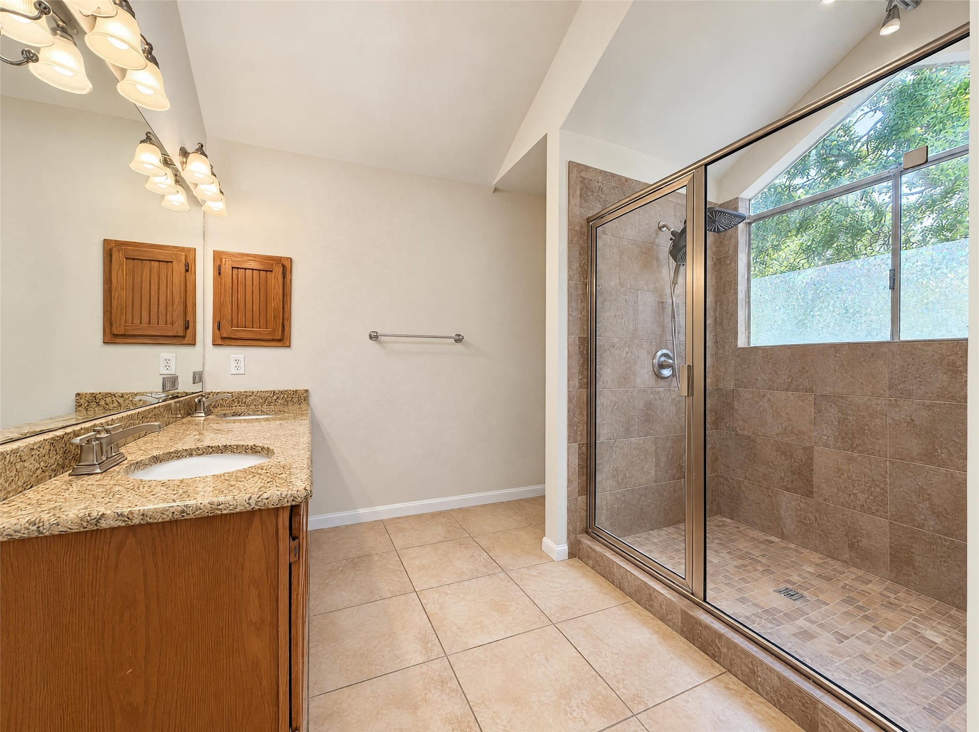 51 N Wilde Yaupon, Spring, TX 77381