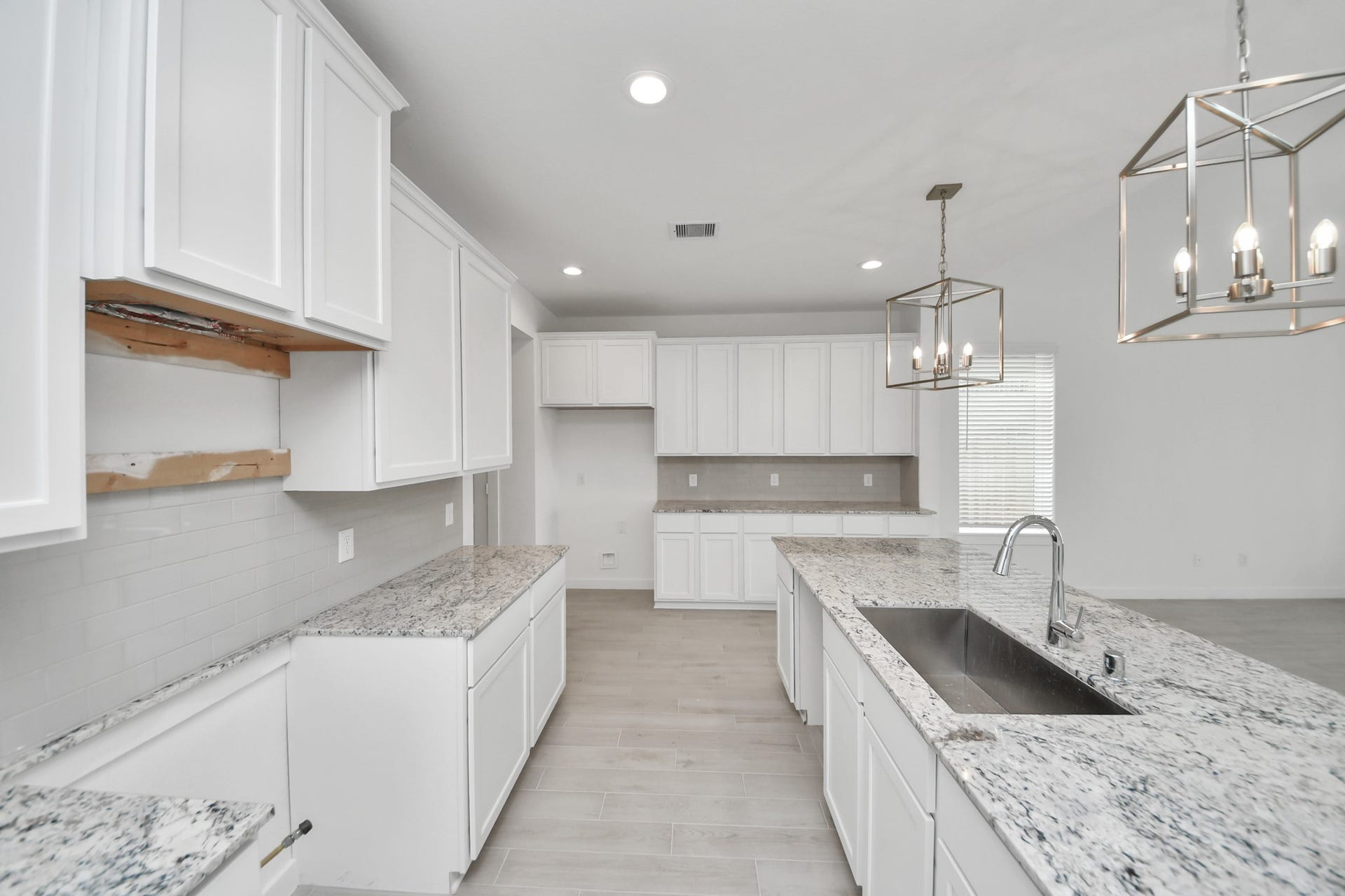 26355 Viva Drive, Magnolia, TX 77355