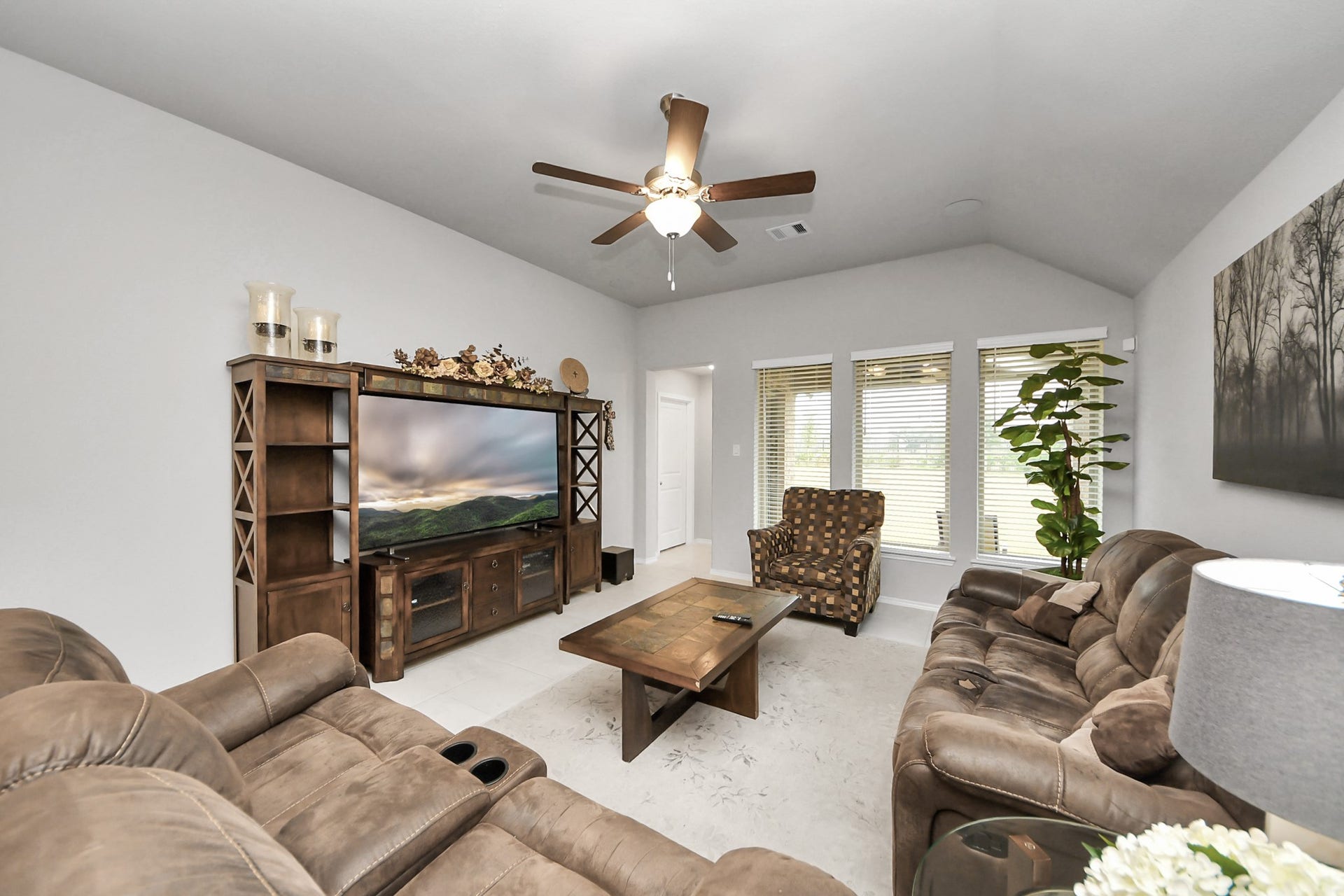 4218 Kinsey Street, Iowa Colony, TX 77583 4218 Kinsey Street, Iowa Colony, TX 77583