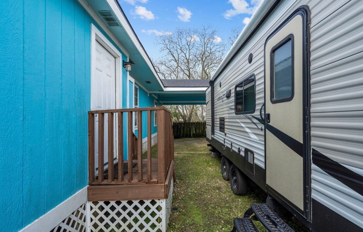 620 6th Street, Dickinson, TX 77539 620 6th Street, Dickinson, TX 77539