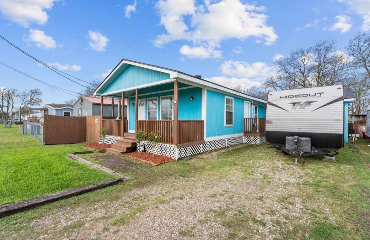 620 6th Street, Dickinson, TX 77539 620 6th Street, Dickinson, TX 77539