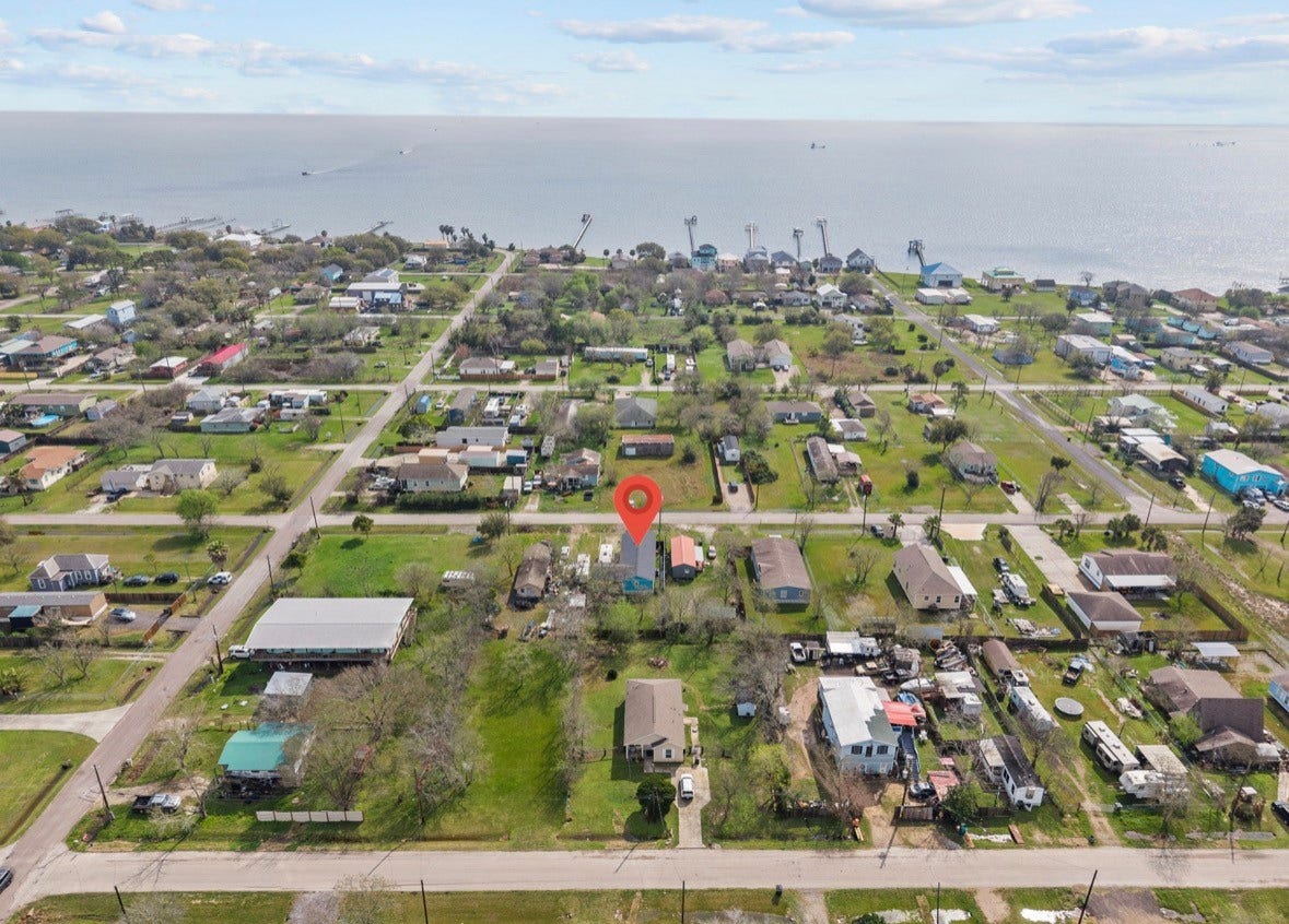 620 6th Street, Dickinson, TX 77539 620 6th Street, Dickinson, TX 77539