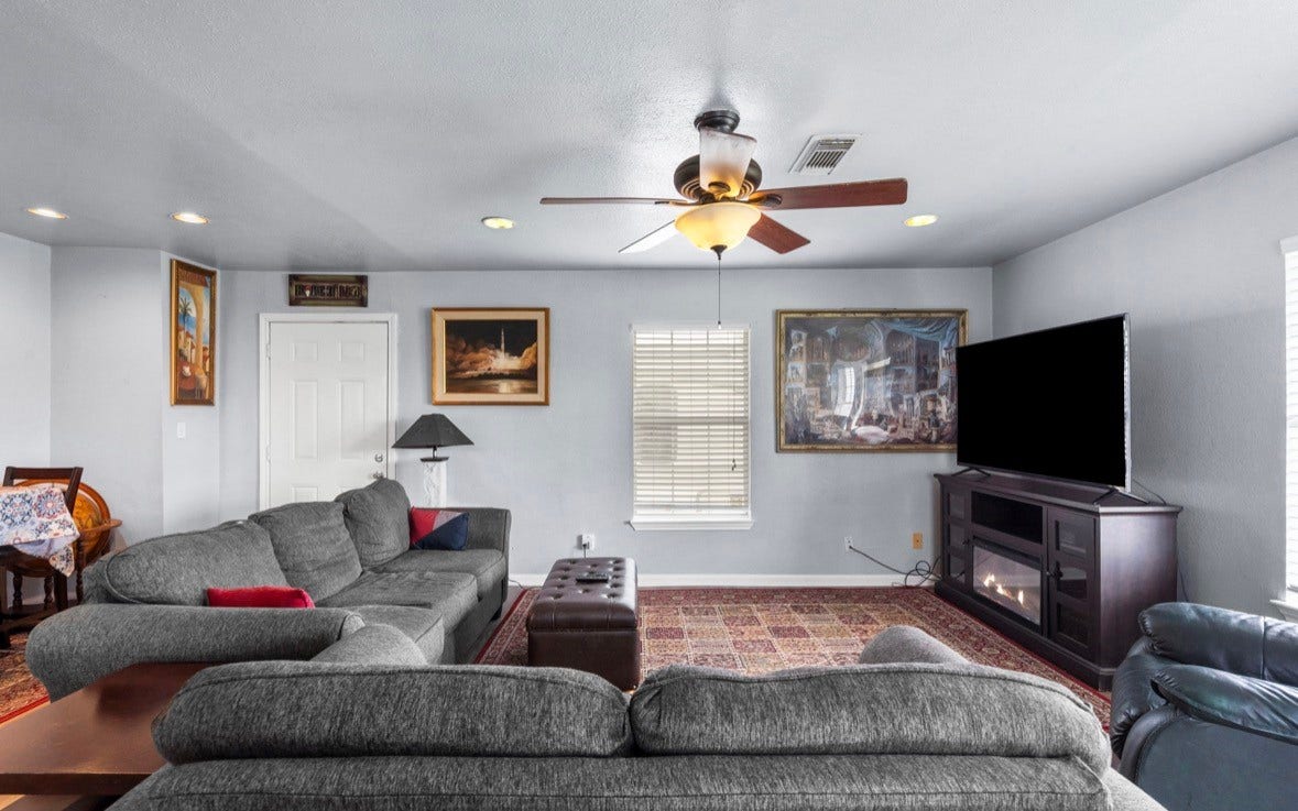 620 6th Street, Dickinson, TX 77539 620 6th Street, Dickinson, TX 77539