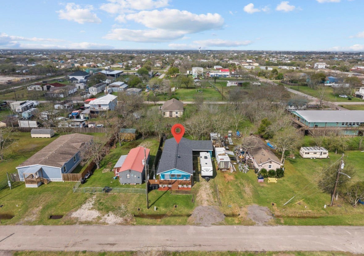 620 6th Street, Dickinson, TX 77539 620 6th Street, Dickinson, TX 77539