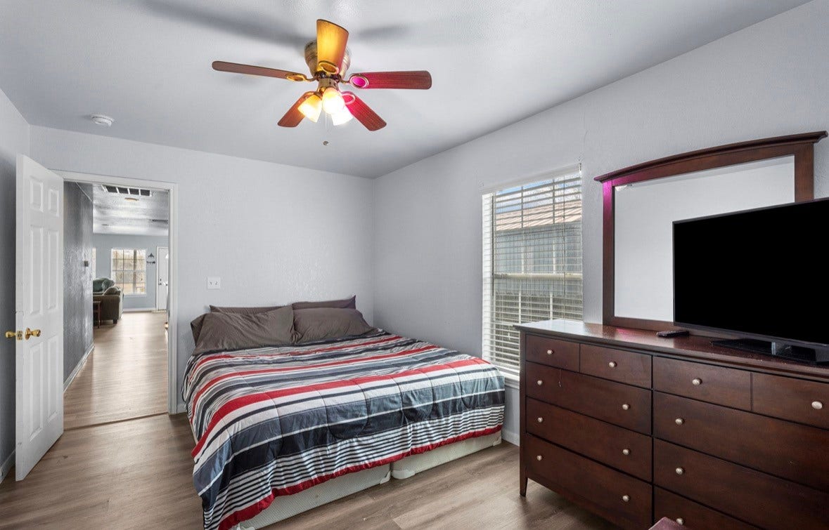 620 6th Street, Dickinson, TX 77539 620 6th Street, Dickinson, TX 77539