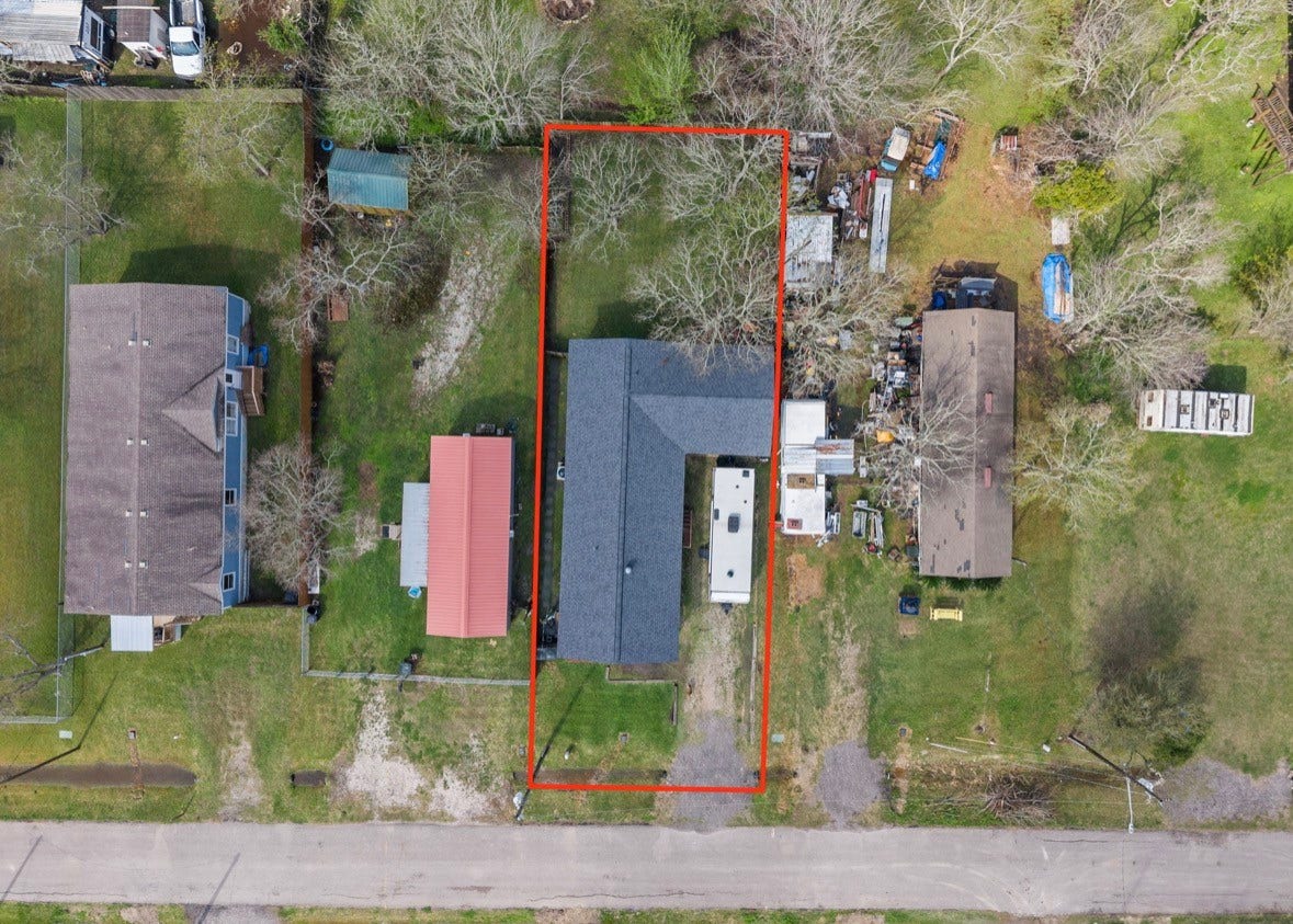 620 6th Street, Dickinson, TX 77539 620 6th Street, Dickinson, TX 77539
