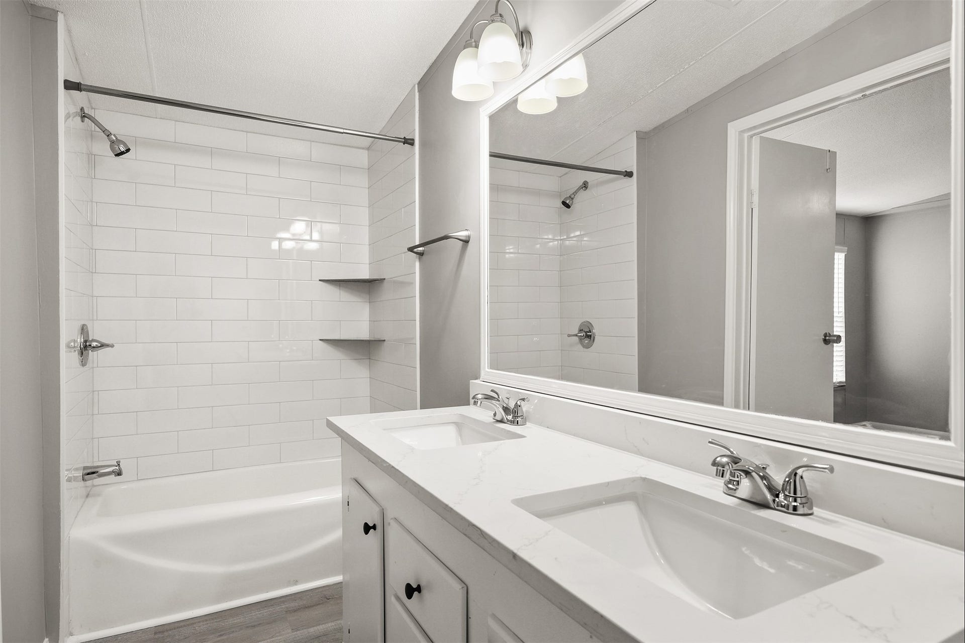 2222 N Austin Avenue, #23, Pearland, TX 77581 2222 N Austin Avenue, #23, Pearland, TX 77581