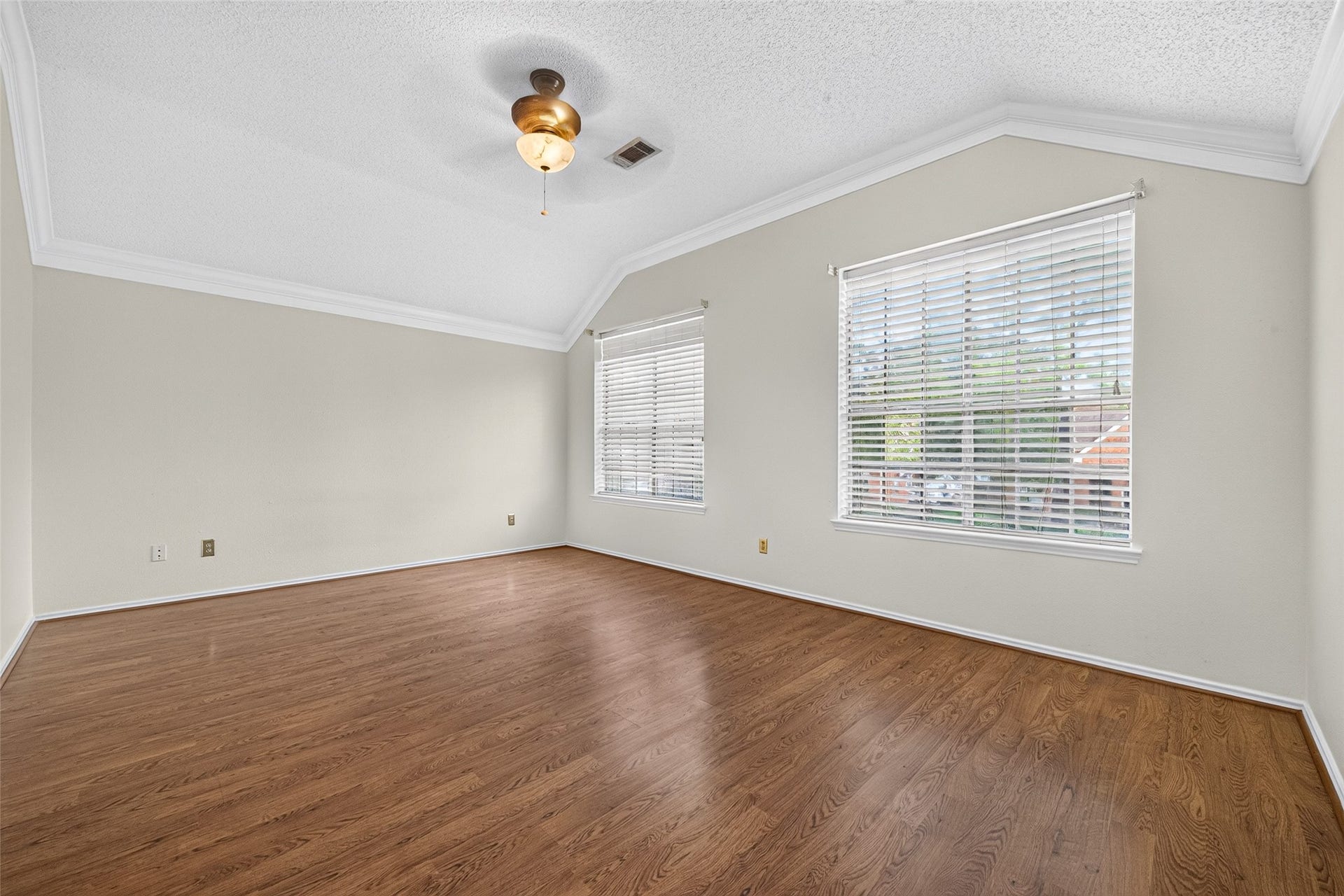1207 Green Knoll Drive, Sugar Land, TX 77479 1207 Green Knoll Drive, Sugar Land, TX 77479
