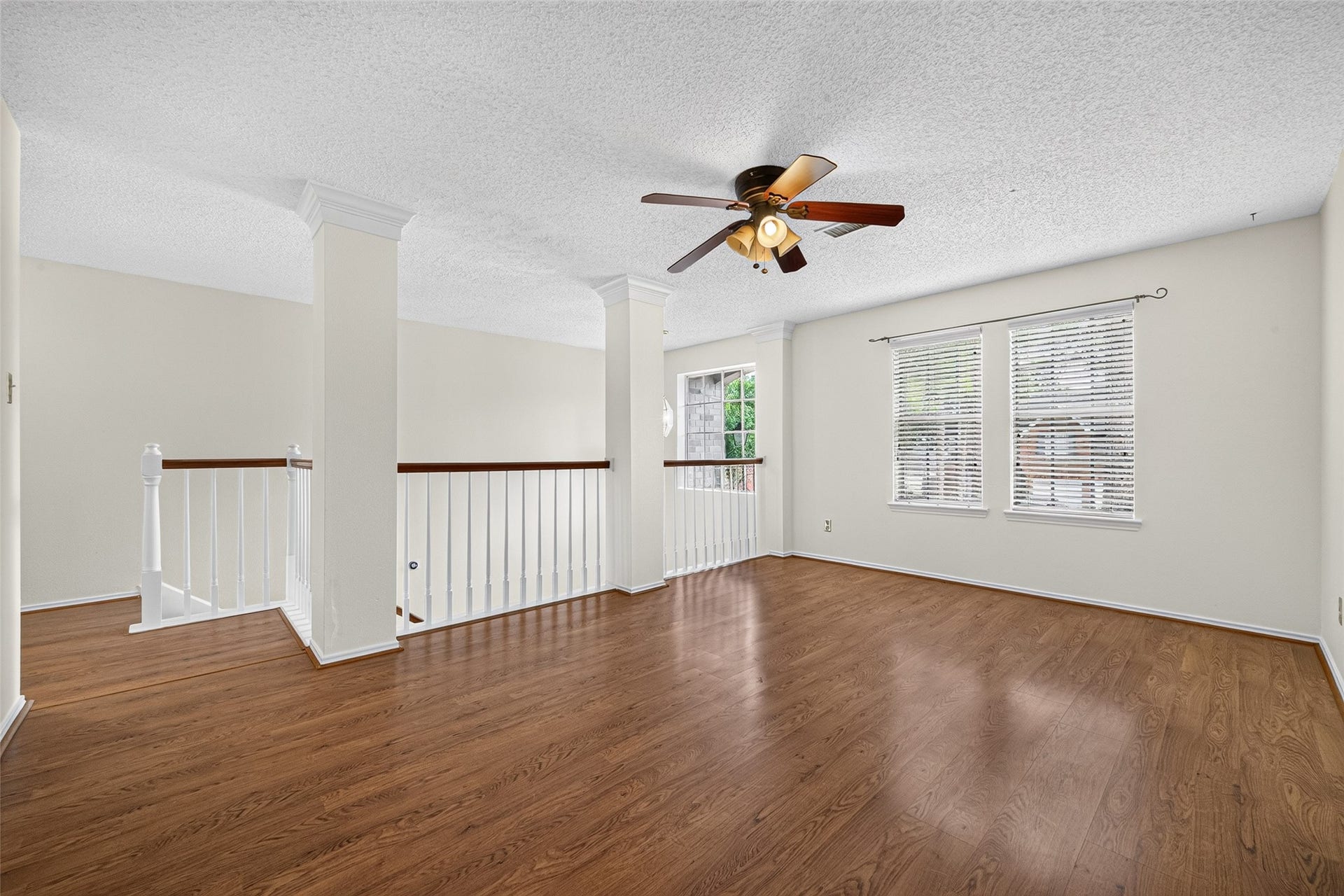 1207 Green Knoll Drive, Sugar Land, TX 77479 1207 Green Knoll Drive, Sugar Land, TX 77479