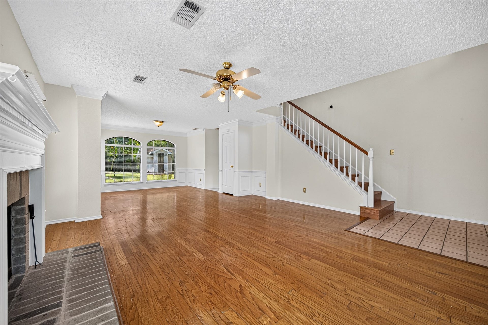 1207 Green Knoll Drive, Sugar Land, TX 77479 1207 Green Knoll Drive, Sugar Land, TX 77479